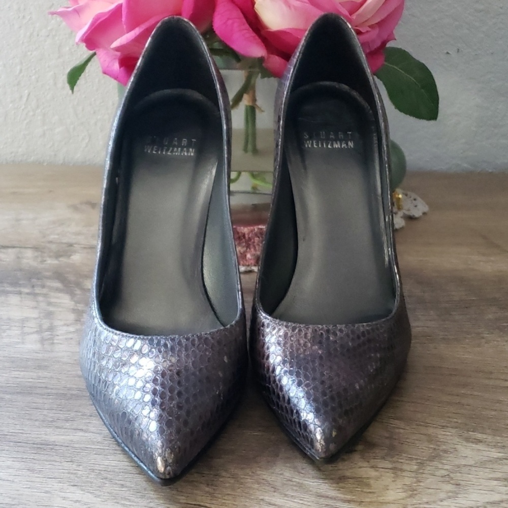 Stuart Weitzman Poco Gunmetal Metallic Pointed Toe Heels Pumps